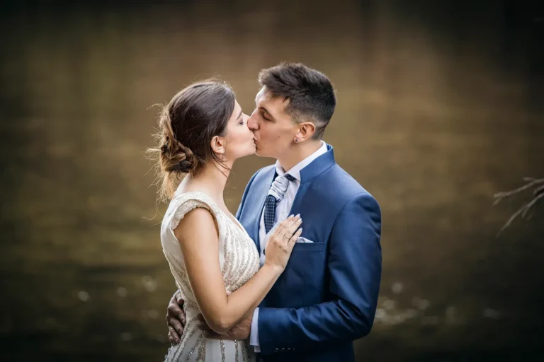 fotografo postboda madrid en un lago