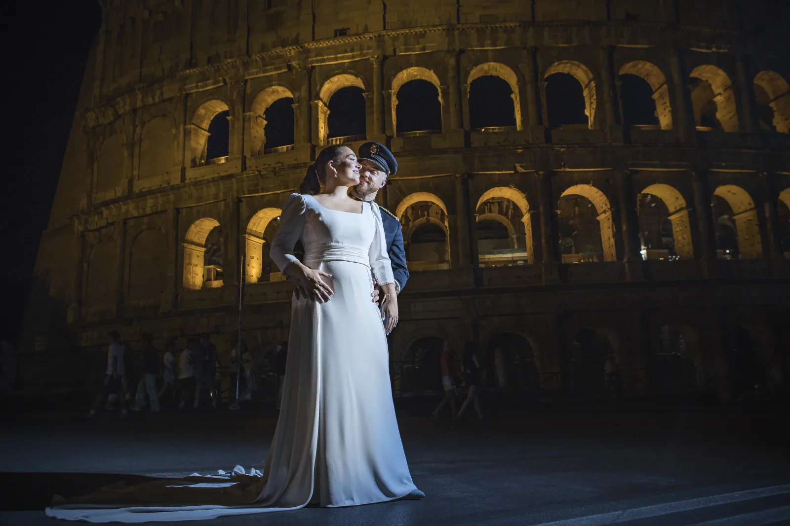 Postboda en la Fontana di Trevi al amanecer, Roma — Chema Vela